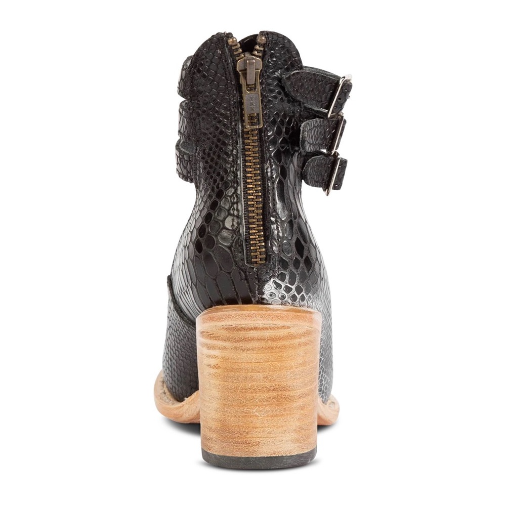 FREEBIRD Randi Black Snake in Size 6 - Picture 8 of 11
